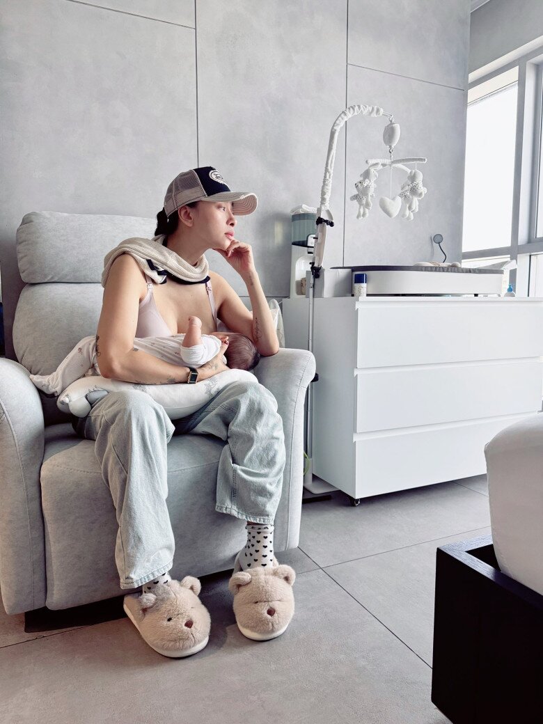 Sao Việt 24h: Phạm Hương đăng bàn tiệc Lễ Tạ ơn rực rỡ trong biệt thự 1000m2 tại Mỹ, khoe cuộc sống viên mãn ở trời Tây - 12