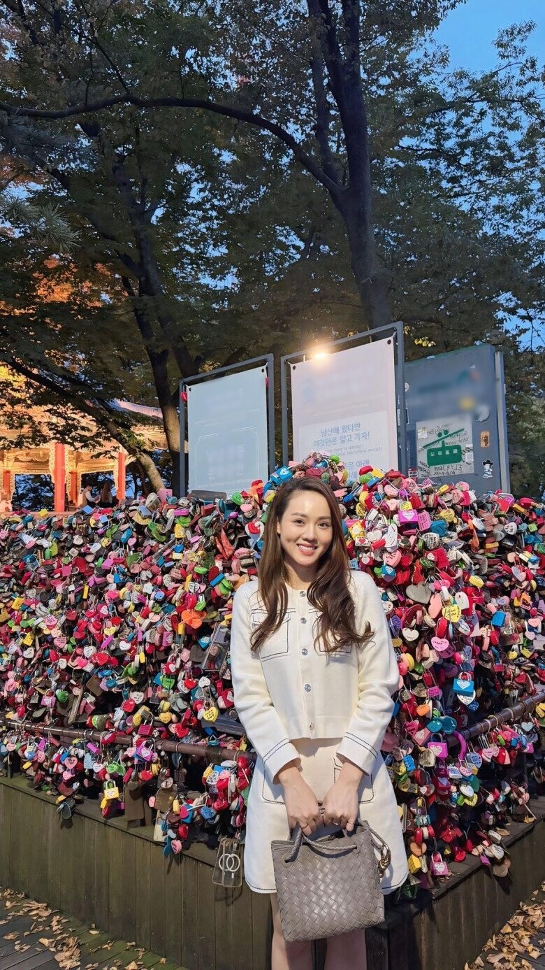 Sao Việt 24h: Trần Bảo Sơn khoe ái nữ và mẹ ruột, Bảo Tiên đẹp rạng rỡ ở tuổi 17, được xem là amp;#34;bản saoamp;#34; của bố - 10