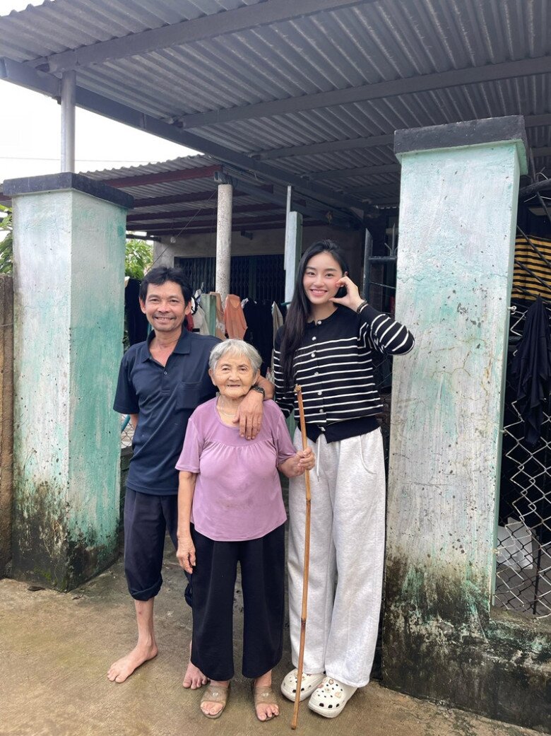 Sao Việt 24h: Việt Anh và Quỳnh Nga được khen đẹp như chụp ảnh cưới, nam diễn viên nói 2 từ khiến dân tình amp;#34;phát sốtamp;#34; - 12