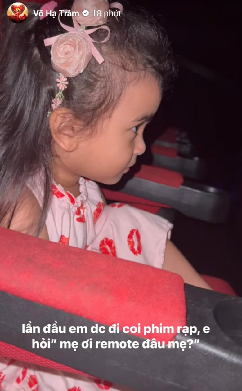 Sao Việt 24h: Vợ Ưng Hoàng Phúc amp;#34;ghen nhẹamp;#34; vì chồng chỉ hôn con, than thở hài hước sau hơn 10 năm gắn bó - 12