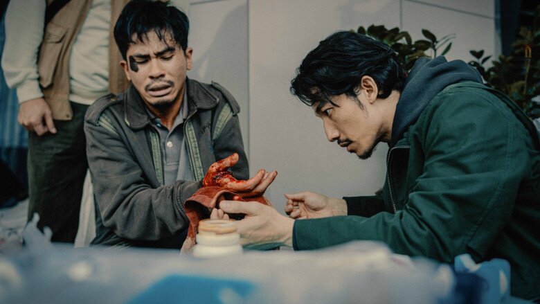 Liên Bỉnh Phát chọn vai này vì tin rằng phim sẽ thay đổi góc nhìn của nhiều người về người lao động Việt Nam tại nước ngoài.