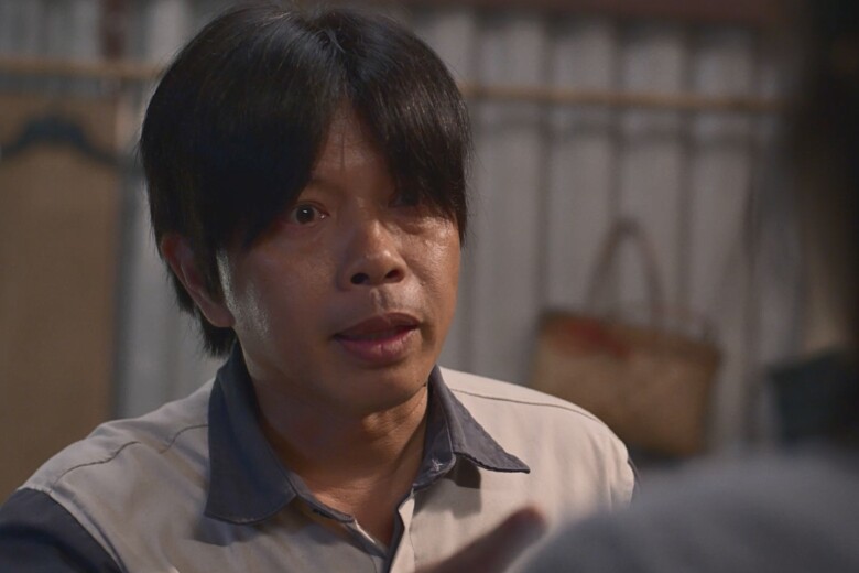 Thái Hoà trong vai anh Sáng - người bố trong một gia đình không mấy khá giả.