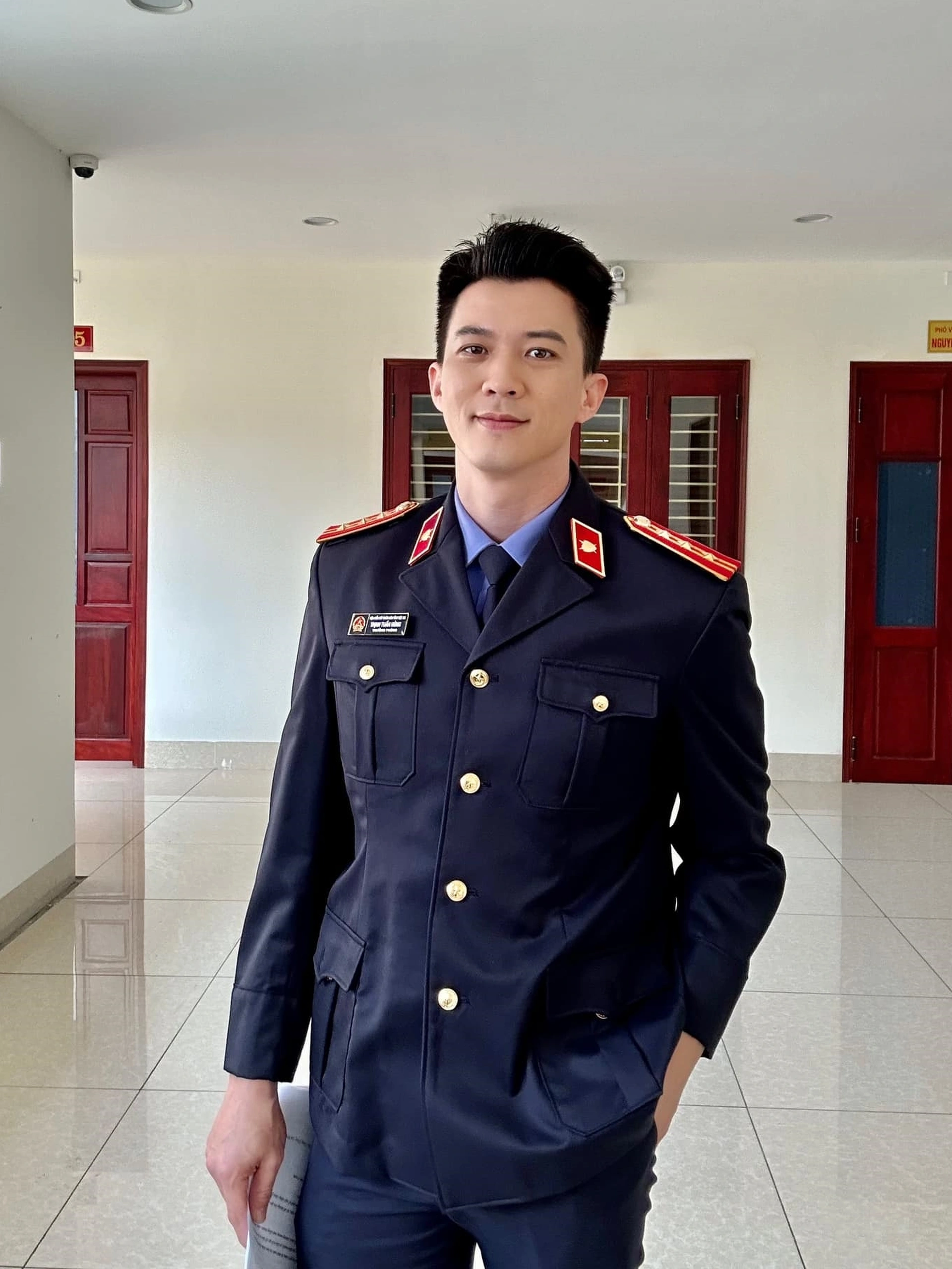 Hà Việt Dũng không còn là gương mặt xa lạ gì với người hâm mộ phim truyền hình Việt.