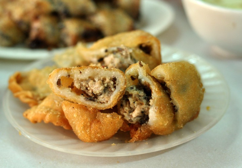 Đi Tìm 2 Quán Bánh Rán Mặn Ngon Tuyệt Đỉnh Hà Nội: Đều Tồn Tại Hàng Chục Năm, Phải Lấy Số Xếp Hàng Cả Tiếng Đi Tìm 2 Quán Bánh Rán Mặn Ngon Amp;#34;Tuyệt Đỉnhamp;#34; Hà Nội: Đều Tồn Tại Hàng Chục Năm, Phải Lấy Số Xếp Hàng Cả Tiếng - 6