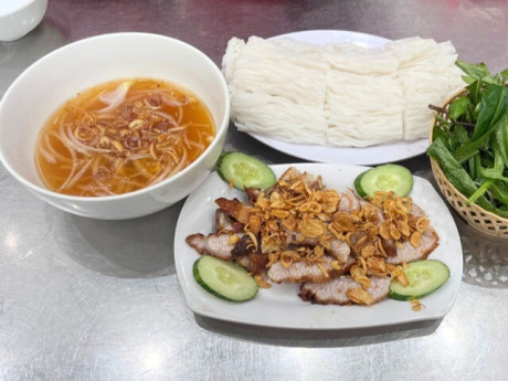 Món phở chỉ có ở Nam Định tưởng không ngon mà ngon không tưởng, ăn thử một lần là "nghiện"