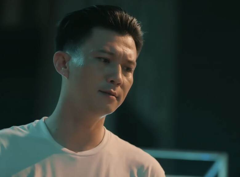 Viễn có tất cả nhưng thiếu người mình yêu.