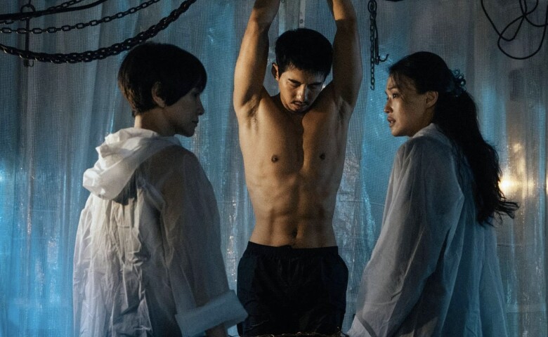 Sau khi hồi sinh tên tử tù, những uẩn khúc đằng sau 3 nạn nhân dần được hé lộ.