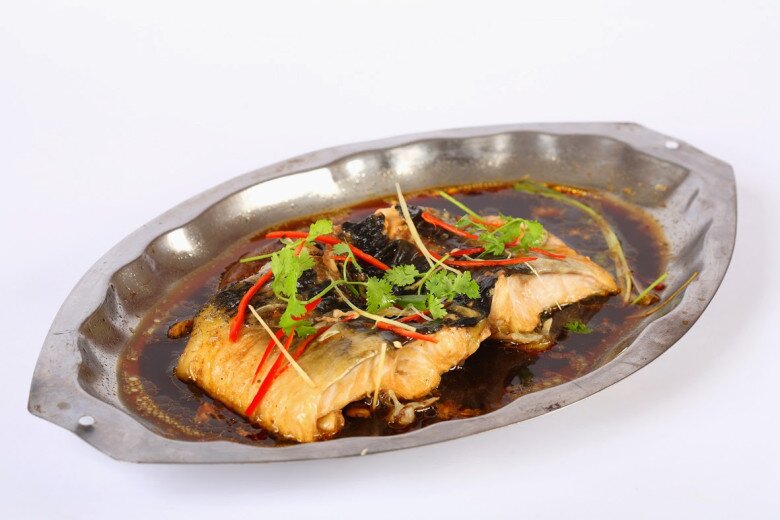 Loài cá chỉ đại gia mới dám ăn, nặng hơn 100kg vẫn amp;#34;săn lùngamp;#34; ráo riết vì siêu hiếm, thịt ngon béo giàu dinh dưỡng - 4