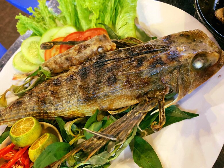 Loài Cá Có Tên Như Loài Bò Sát Mình Toàn Xương Xưa Chỉ Cho Gia Súc Ăn, Nay Nướng Lên Thơm Nức Mũi Thành Đặc Sản Tuyệt Đỉnh Loài Cá Có Tên Như Loài Bò Sát Mình Toàn Xương Xưa Chỉ Cho Gia Súc Ăn, Nay Nướng Lên Thơm Nức Mũi Thành Đặc Sản Amp;#34;Tuyệt Đỉnhamp;#34; - 4