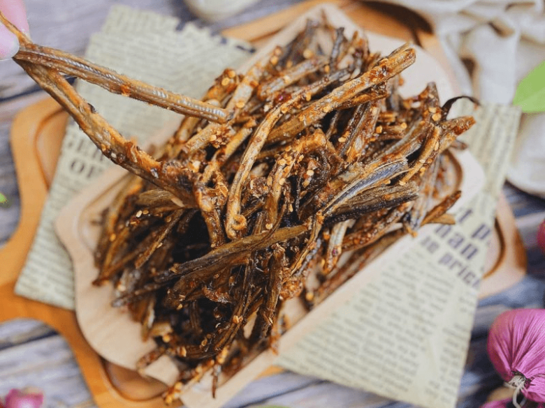 Loài Cá Nghe Đã Gầy Nhom Lại Là Đặc Sản Đà Nẵng, Đem Phơi Khô Rồi Nướng Lên Thơm Nức Mũi Ai Cũng Mê Loài Cá Nghe Đã Amp;#34;Gầy Nhomamp;#34; Lại Là Đặc Sản Đà Nẵng, Đem Phơi Khô Rồi Nướng Lên Thơm Nức Mũi Ai Cũng Mê - 5