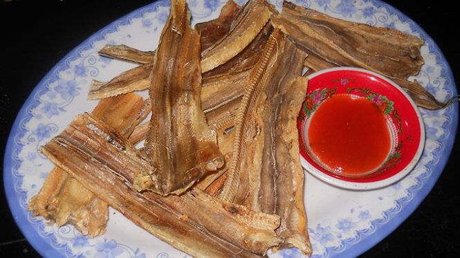 Loài Cá Nghe Đã Gầy Nhom Lại Là Đặc Sản Đà Nẵng, Đem Phơi Khô Rồi Nướng Lên Thơm Nức Mũi Ai Cũng Mê Loài Cá Nghe Đã Amp;#34;Gầy Nhomamp;#34; Lại Là Đặc Sản Đà Nẵng, Đem Phơi Khô Rồi Nướng Lên Thơm Nức Mũi Ai Cũng Mê - 3