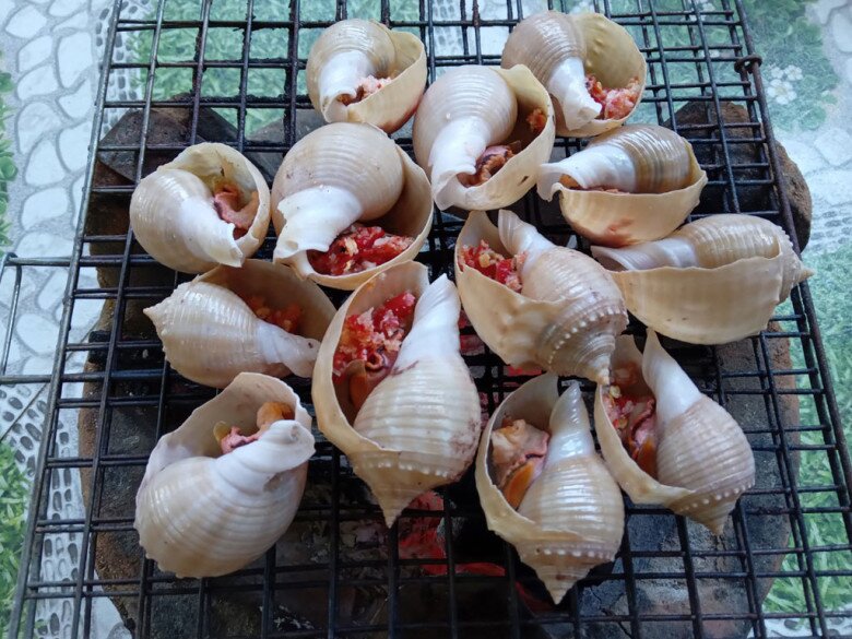 Loài Ốc Tên Nghe Đã Thấy Bốc Mùi Xưa Chẳng Ai Thèm Ăn, Nay Thành Đặc Sản Không Thể Thiếu Ở Nhà Hàng, Giá Đến 270.000Đ/Kg Loài Ốc Tên Nghe Đã Thấy Amp;#34;Bốc Mùiamp;#34; Xưa Chẳng Ai Thèm Ăn, Nay Thành Đặc Sản Không Thể Thiếu Ở Nhà Hàng, Giá Đến 270.000Đ/Kg - 3