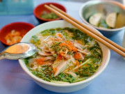 Lifestyle - 5 quán phở gà lâu đời ngon nhất Thủ đô: Có quán được Michelin vinh danh là “viên ngọc quý giữa lòng Hà Nội”