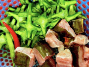 Lifestyle - Loại cây tưởng không ăn được đem nấu canh thành đặc sản chỉ có ở Quảng Trị, xưa dành cho "nhà nghèo" nay ai cũng thích mê