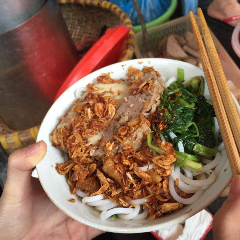 Món Ăn Từ Thời Bao Cấp Nay Là Đặc Sản Nức Tiếng Thủ Đô: Khắp Hà Nội Chỉ Có Vài Nơi Bán Nhưng Đảm Bảo Ngon Nhức Nách Món Ăn Từ Thời Bao Cấp Nay Là Đặc Sản Nức Tiếng Thủ Đô: Khắp Hà Nội Chỉ Có Vài Nơi Bán Nhưng Đảm Bảo Ngon Amp;#34;Nhức Náchamp;#34; - 3