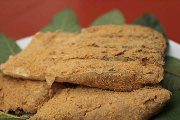 Món Cá Đem Ủ Thứ Bột Thơm Phức Thành Đặc Sản Độc Lạ Ở Phú Thọ: Ăn Một Lần Mê Tới Già, Khách Đóng Thùng Mua Làm Quà Món Cá Đem Ủ Thứ Bột Thơm Phức Thành Đặc Sản Độc Lạ Ở Phú Thọ: Ăn Một Lần Mê Tới Già, Khách Đóng Thùng Mua Làm Quà - 3