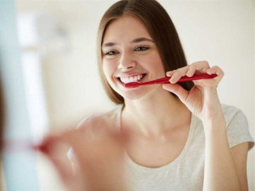 12 thói quen tưởng tốt nhưng dễ làm giảm tuổi thọ, những người ưa sạch sẽ thường xuyên mắc phải
