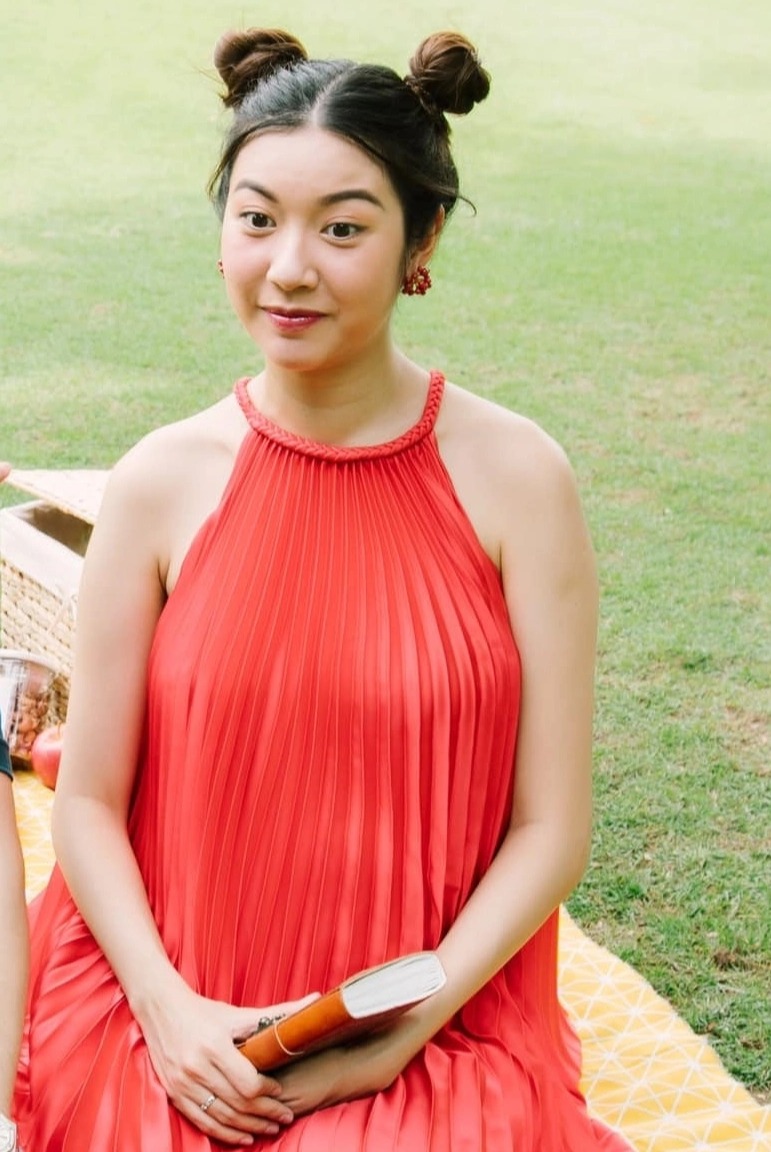 Hai nàng hậu Việt cưới đại gia khi mang bầu: Người đẻ xong mới tốt nghiệp, người U40 trẻ như chị gái của con - 2