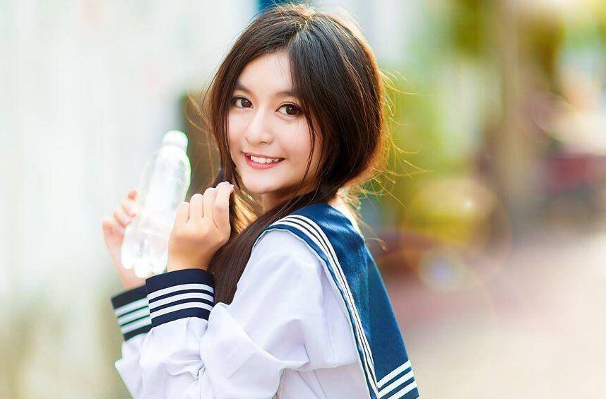 Hot girl, diễn viên nhí Phương Quỳnh gây bất ngờ khi lên xe hoa ở tuổi 19.