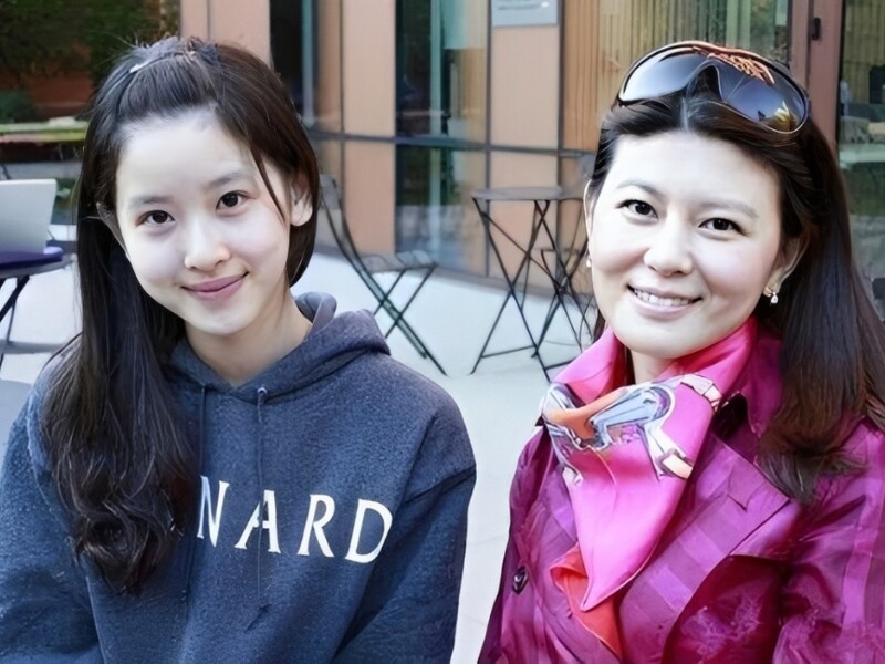 Một ly trà sữa có thể khiến một cô gái đổi đời, từ học sinh bình thường thành tỷ phú, bạn tin không?