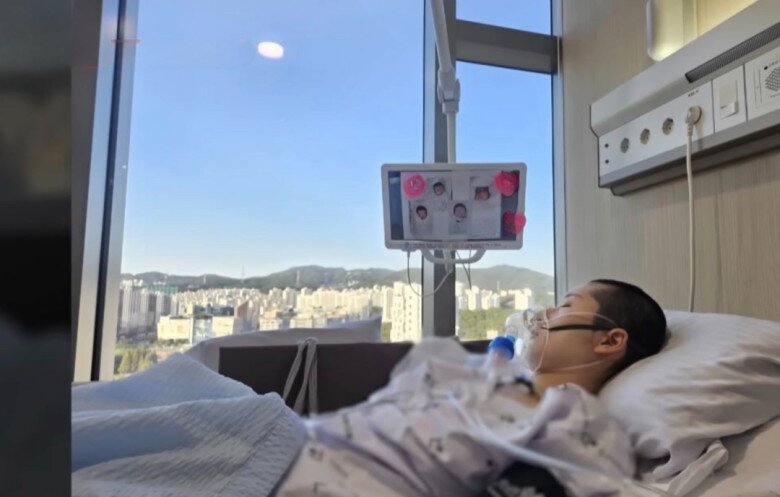 Sau 10 ngày phẫu thuật, sản phụ tỉnh dậy và phục hồi kỳ diệu.