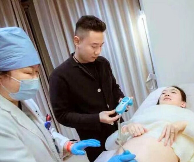 Nhiều vợ chồng lựa chọn các phương pháp ngừa thai hoặc triệt sản để tránh mang thai ngoài ý muốn - Ảnh minh hoạ.