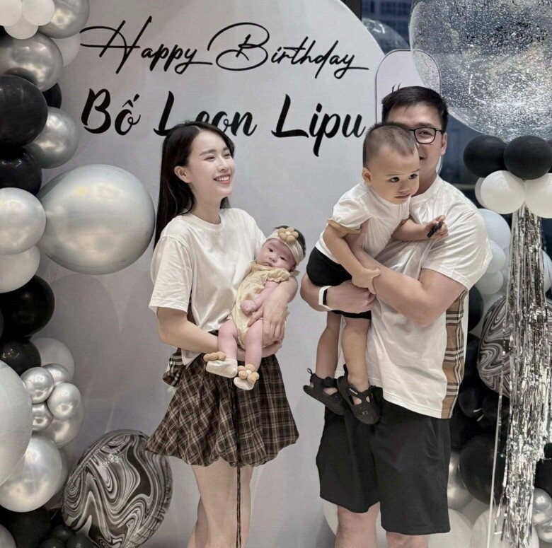 Gia đình viên mãn của người đẹp Hải Phòng ở tuổi 28.