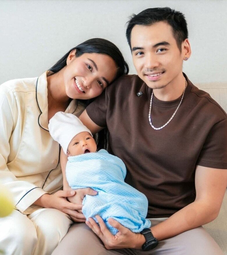 Khán giả chúc người đẹp Ê-đê sớm phục hồi, gọi dòng sữa về ổn định.