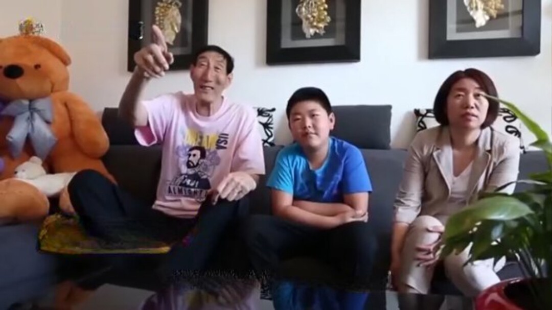 Con trai cặp đôi lên 11 tuổi vẫn phát triển bình thường.