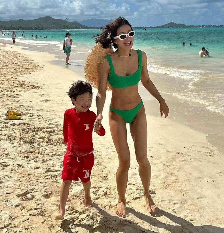 Cô được khen có body đẹp nhất xứ kim chi, với tỷ lệ mỡ chỉ chiếm 8% cơ thể.