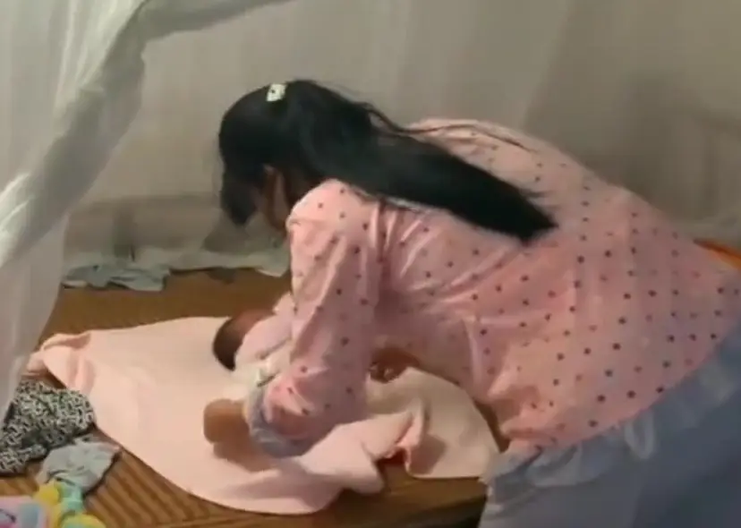 Chồng nghe lời mẹ không ký giấy mổ cho vợ, sau ca cấp cứu, cô may mắn mẹ tròn con vuông.