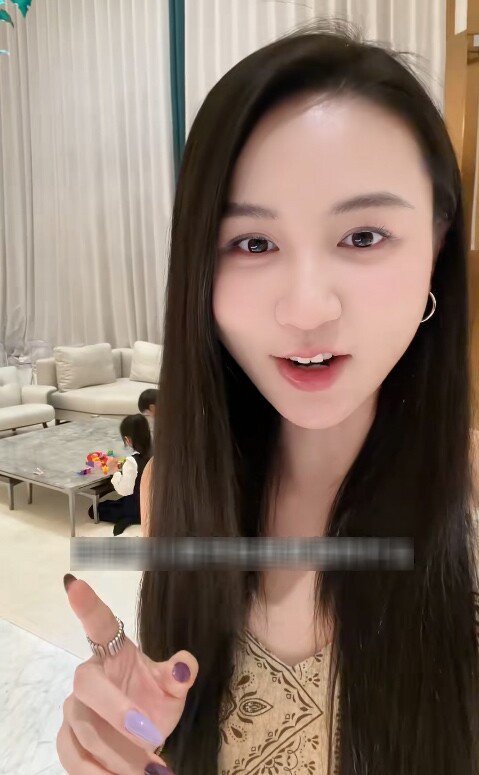 33 tuổi dính bầu liên tục, làm mẹ 7 con, người phụ nữ tiết lộ lý do vì chồng amp;#34;không giống người bình thườngamp;#34; - 18