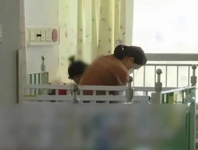 Bé gái 9 tuổi có 56 viên sỏi trong thận, BS chỉ ra nguyên nhân xuất phát từ thói quen sai lầm mà nhiều cha mẹ Việt hay mắc - 2