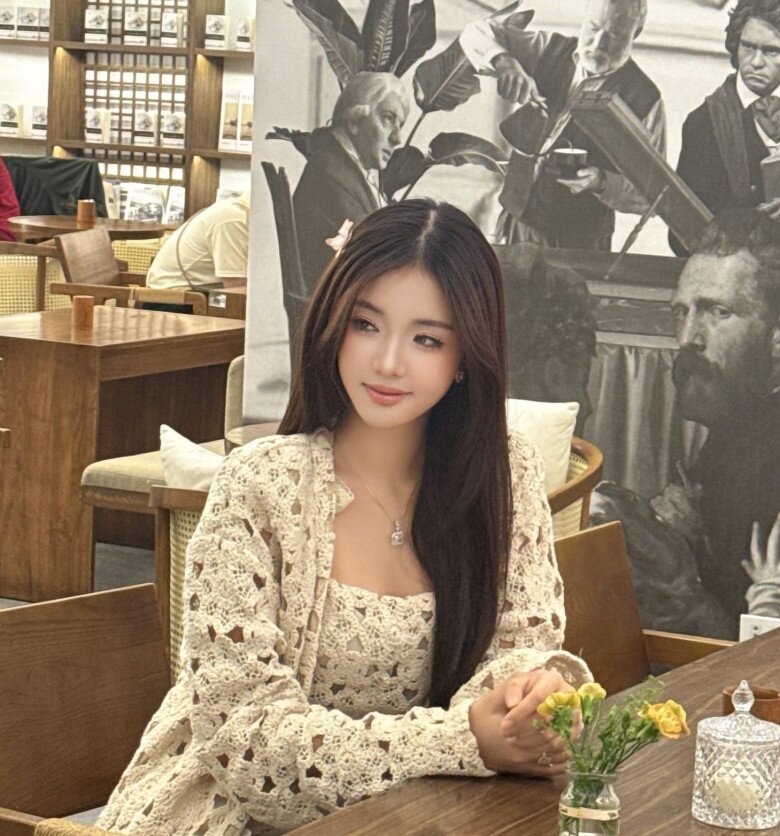 Con gái Bằng Kiều tự tin đủ tiêu chuẩn đóng vai Hoàng hậu Nam Phương, được dân tình ủng hộ đi ứng tuyển - 2