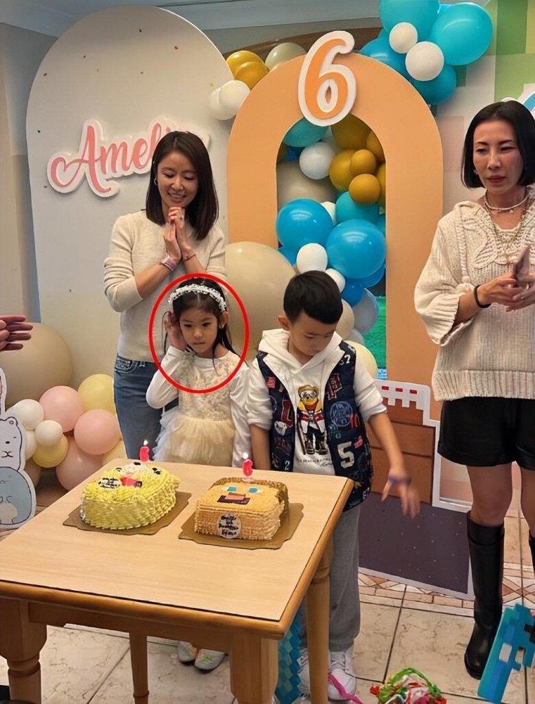 Lâm Tâm Như cũng từng gặp phải rất nhiều câu hỏi khó đỡ từ con gái 8 tuổi.