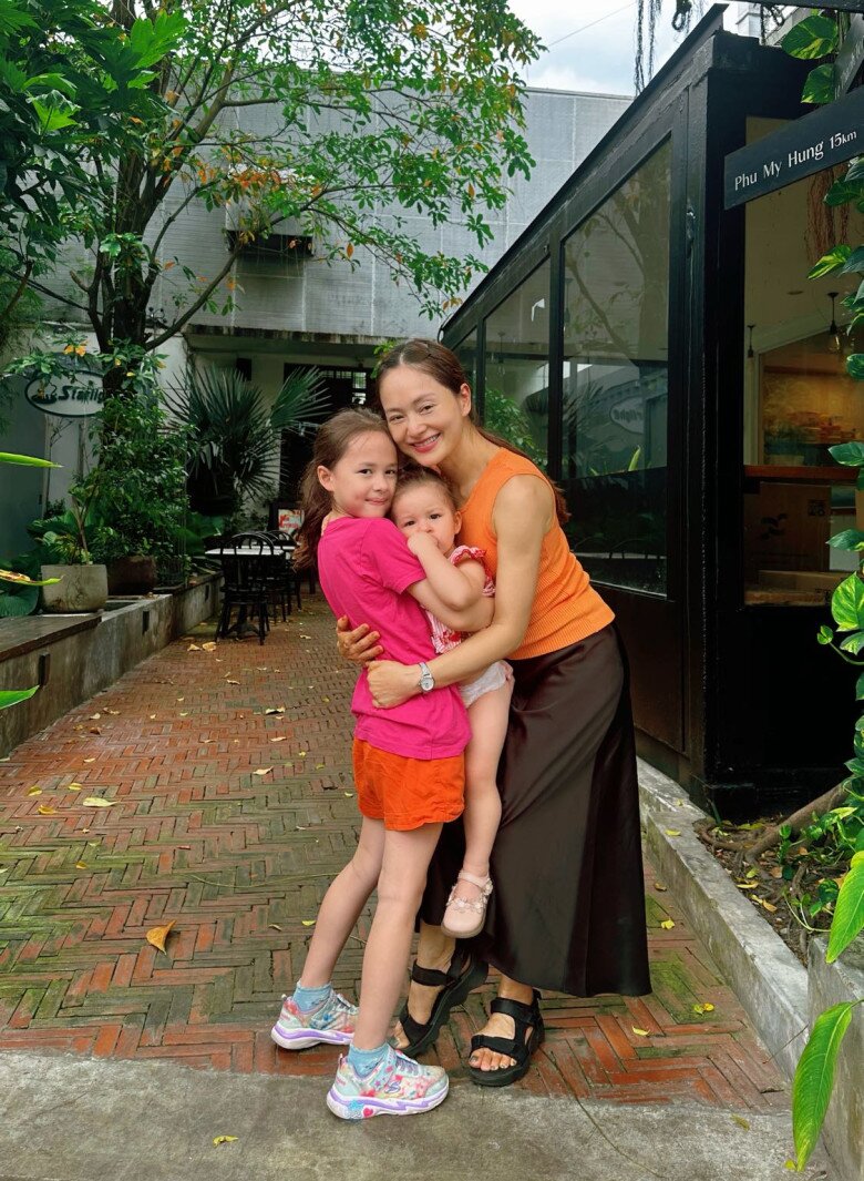 Con gái lai Tây của diễn viên Lan Phương mới 7 tuổi đã làm được điều không tưởng - 6