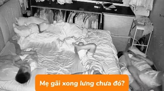 Đợi con ngủ say, cặp vợ chồng quay sang ôm nhau, đứa trẻ liền có hành động khiến ai cũng bật cười - 9