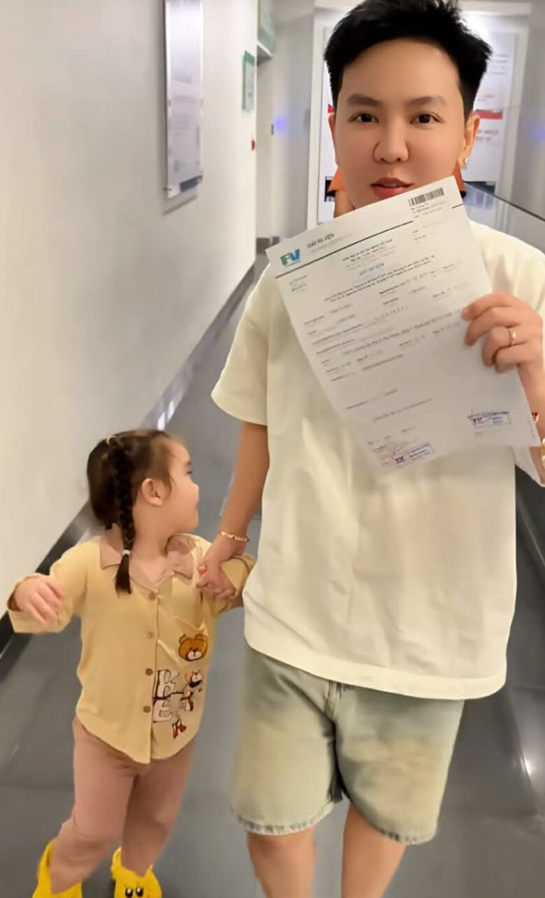 Bi Bảo hạnh phúc khi con gái đã khỏe mạnh và được xuất viện.