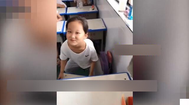 HS khen cơm trưa ở trường rất ngon nhưng để thừa một món, biết lý do cô giáo liền nhắn tin cho PH - 2