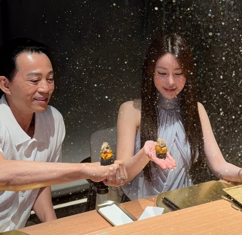 Bữa ăn là khoảng thời gian Hữu Tiến muốn dành tặng con gái dịp sinh nhật.