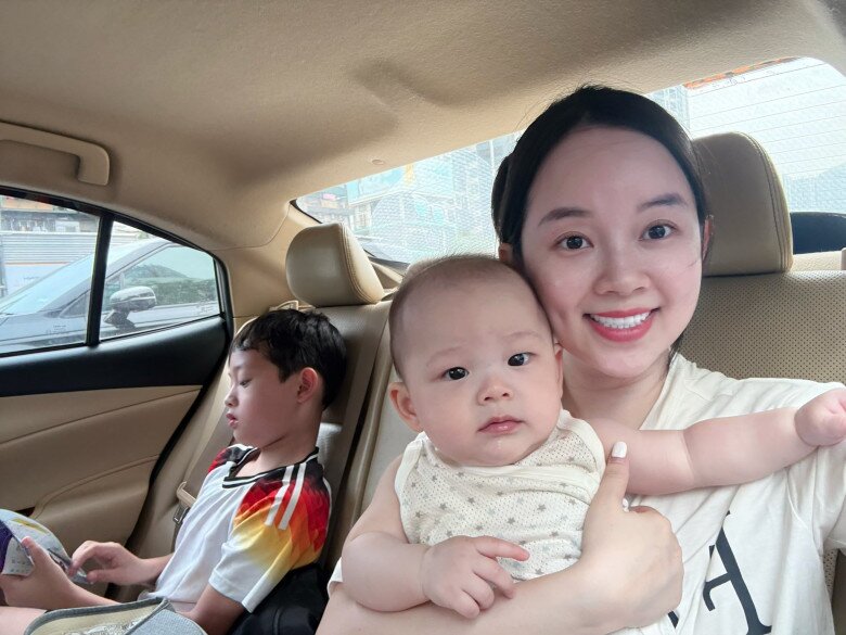 Khi cuộc sống gia đình ổn định, các con dần lớn, Ly Kute bắt đầu quay trở lại với công việc và được ông xã ủng hộ.