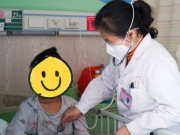 Yêu con - Cứ cuối tuần con gái lại kêu đau bụng, mẹ nghẹn ngào khi BS khuyên: Bố mẹ ly hôn đi!