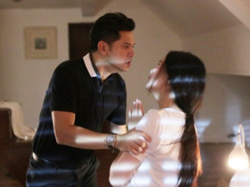 Mẹ chồng luôn khen con dâu vừa xinh vừa ngoan, một lần con trai tan làm sớm thấy cảnh không ngờ, quyết ly hôn