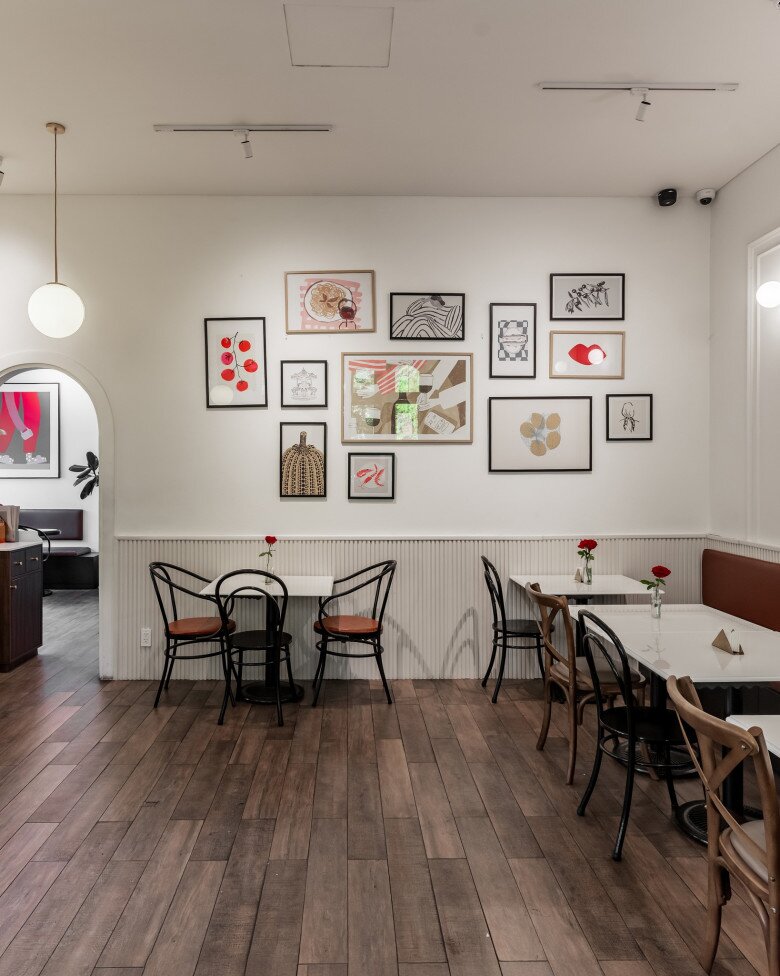 3 quán cà phê trên đường Hàn Thuyên, mặt bằng thuê gần 1 tỷ đồng/ tháng, ngồi chill cuối tuần giữa lòng phố - 5