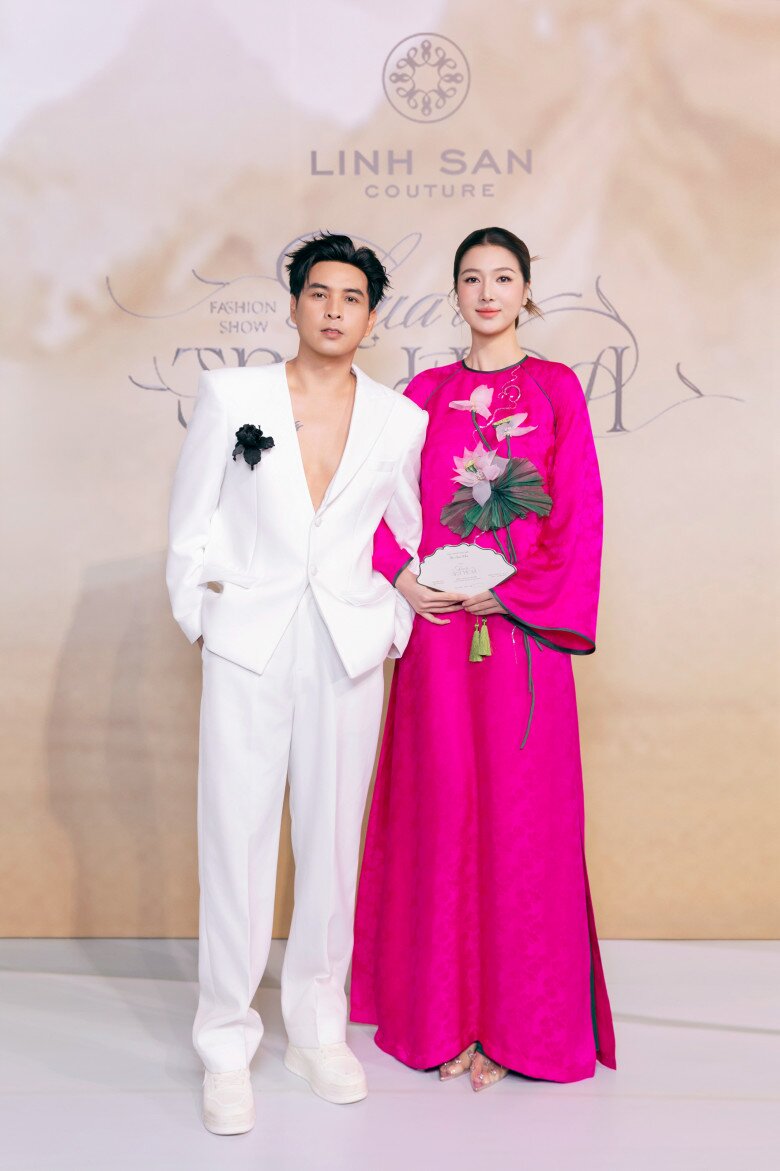 Vợ chồng Hồ Quang Hiếu.