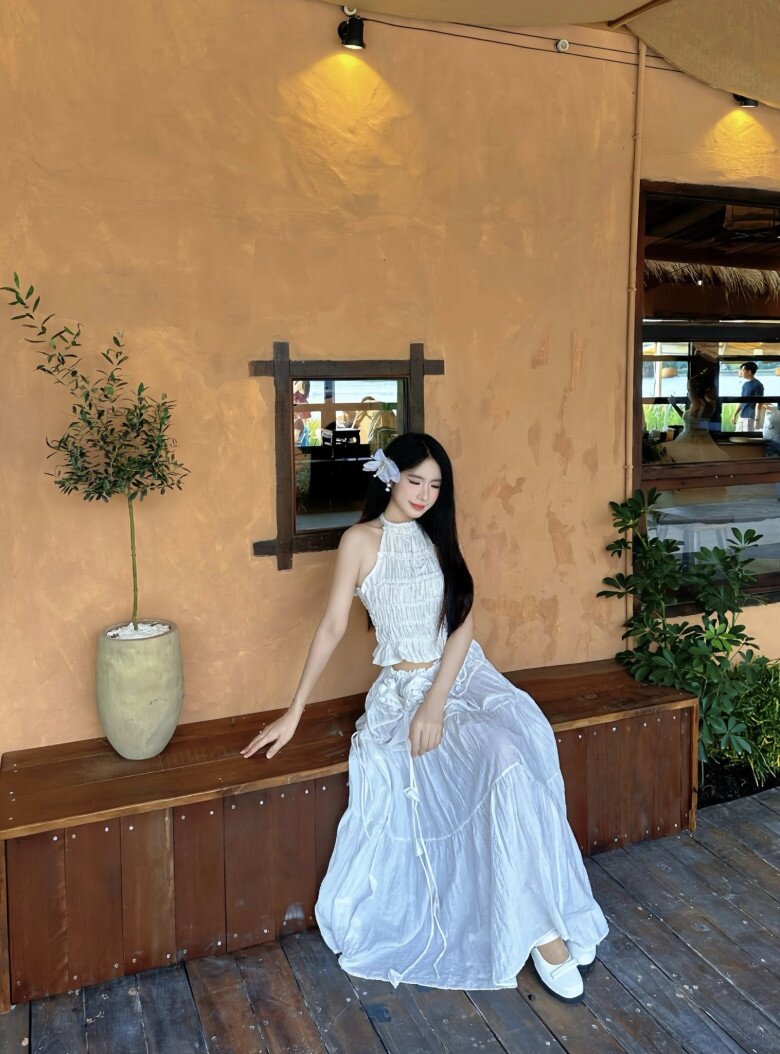 Lạc vào Bình Thạnh amp;#34;check-inamp;#34; 3 quán cà phê đang hot vừa uống nước chill chill vừa thoải mái sống ảo, lên hình góc nào cũng đẹp - 2