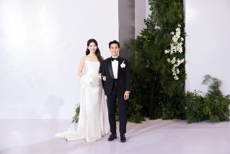 Hai nàng dâu hào môn tháng 10: Đỗ Thị Hà và Chế Nguyễn Quỳnh Châu mỗi người một  vẻ nhưng có một điểm chung - 5