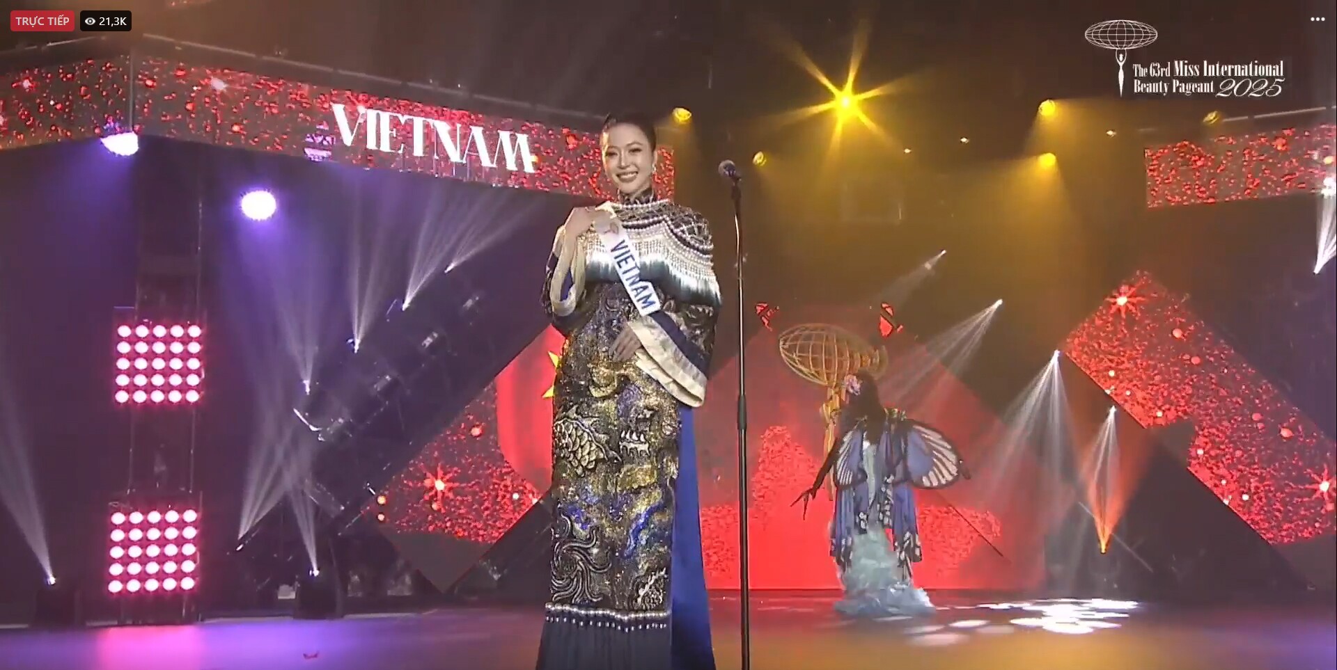 Hoa Hậu Kiều Duy mặc Trang phục dân tộc tại Chung kết Hoa Hậu Quốc Tế 2024 - Miss International 2024.