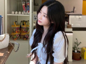 Đang có 20 triệu đồng, tôi đắn đo không biết nên mua 1 chiếc túi hiệu hay chia nhỏ ra thành 5 món thông minh?