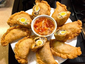 5 loại bánh càng ăn nóng càng ngon, ở Hà Nội chỗ nào cũng bán, giá chỉ từ 10.000 đồng